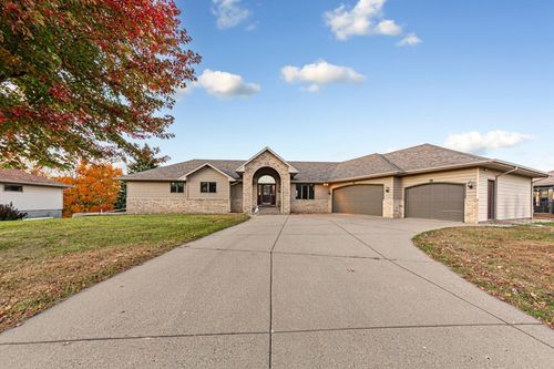 1308 Greenleaf Rd, Faribault, MN, 55021-2223 | Card Image