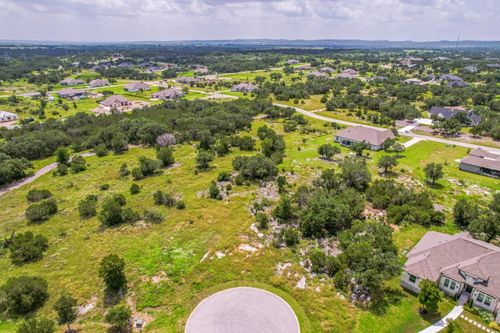 68 Woodstock Cir, Spicewood, TX, 78669 | Card Image