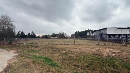 70 County Road 5013, Cleveland, TX, 77327-3598 | Card Image