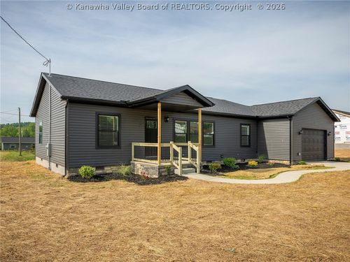 65 Copper Dr, Scott Depot, WV, 25560-1309 | Card Image