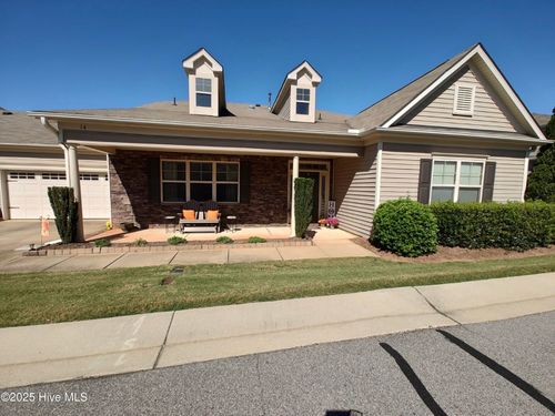 14 W Milan Ct, Clayton, NC, 27527-5422 | Card Image