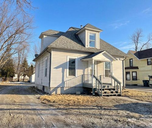 1103 7th St Nw, Faribault, MN, 55021-4732 | Card Image
