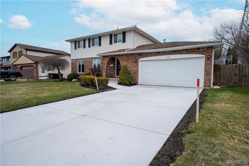 188 Paradise Ln, Tonawanda, NY, 14150-2813 | Card Image