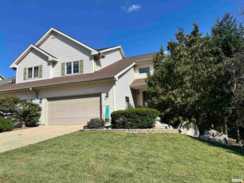 8 Wadsworth Dr, Jacksonville, IL, 62650-1383 | Card Image