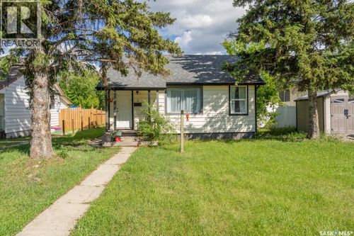 3 Ingersoll Cres, Regina, SK, S4T5Y8 | Card Image