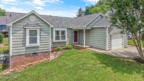 733 Summerdale Drive, Knoxville, TN, 37934 | Card Image