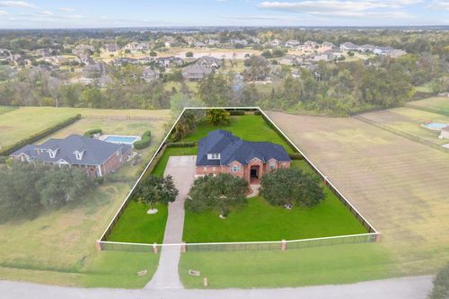 4502 Creek Point Ln, Missouri City, TX, 77459-6711 | Card Image