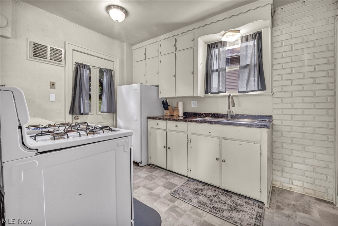 Residential in Akron 3