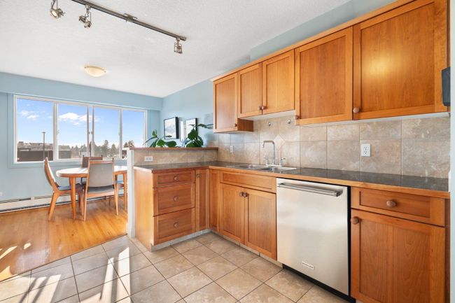 35 - 4915 8 Street Sw, Home with 2 bedrooms, 1 bathrooms and 1 parking in Calgary AB | Image 7