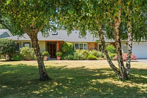 460 Eaglecrest Dr, Qualicum Beach, BC, V9K1E8 | Card Image