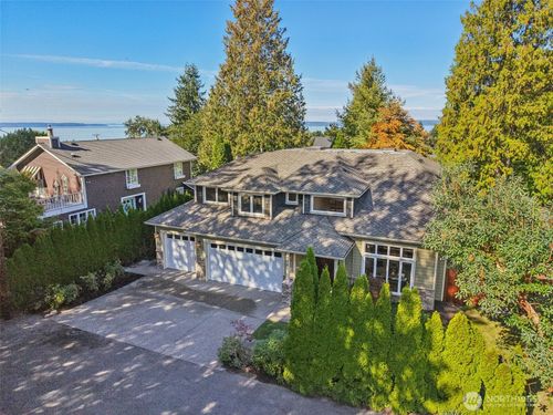 961 Cedar St, Edmonds, WA, 98020-3327 | Card Image
