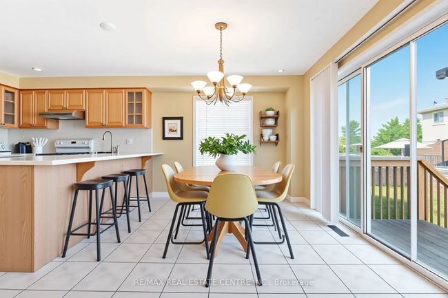181 Brisdale Dr, House other with 6 bedrooms, 5 bathrooms and 5 parking in Brampton ON | Image 17