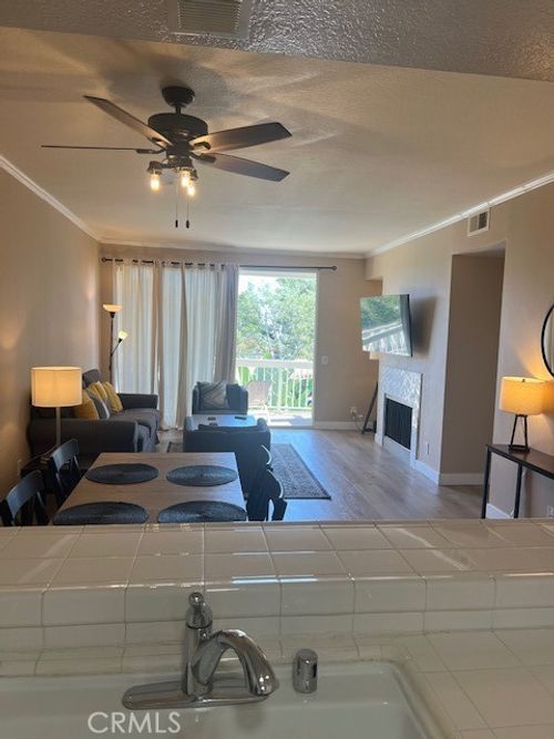 3-209-20191 Cape Coral Ln, Huntington Beach, CA, 92646 | Card Image