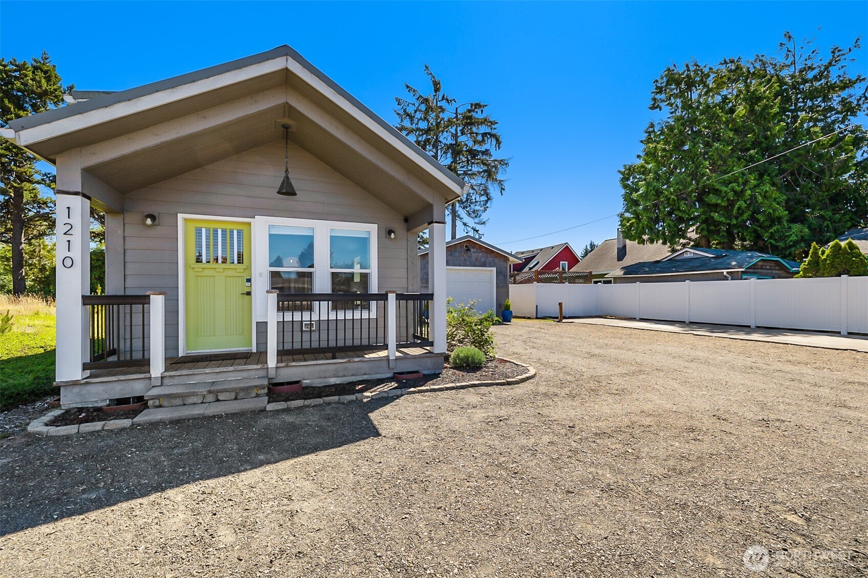 Residential in Seaview 5