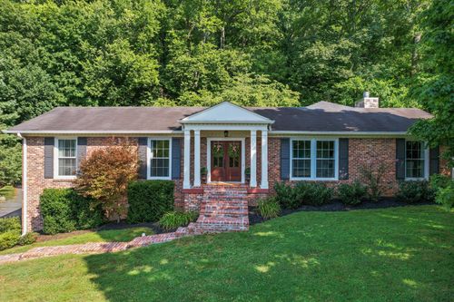 774 Rodney Dr, Nashville, TN, 37205-3016 | Card Image
