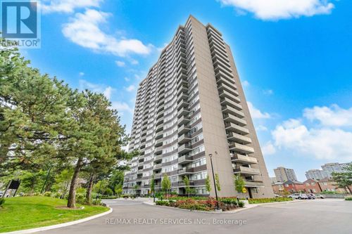 602-3151 Bridletowne Circle, Toronto (L'Amoreaux), ON, M1W2T1 | Card Image