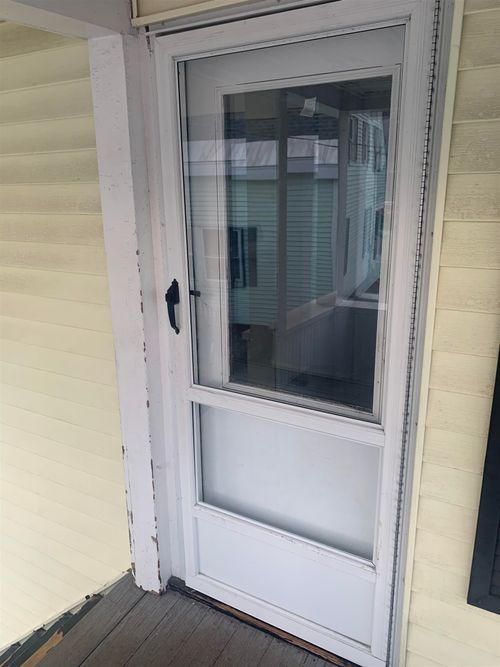 22 Spring St, Somersworth, NH, 03878-3204 | Card Image