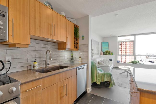 801 - 55 Spruce Pl Sw, Condo with 1 bedrooms, 1 bathrooms and 1 parking in Calgary AB | Image 7
