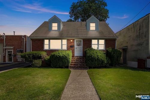 210 West St, South Hackensack, NJ, 07606-1312 | Card Image