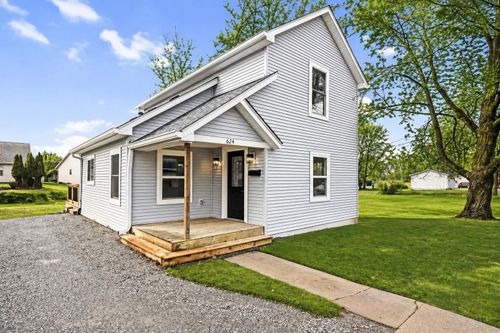 624 Cooper Ave, Bellefontaine, OH, 43311-2608 | Card Image
