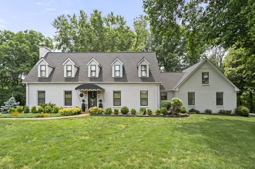 1100 Mill Rd, Dickson, TN, 37055-6108 | Card Image