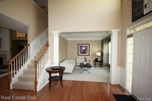 49499 Great Falls Rd, Canton, MI, 48188-3457 | Card Image