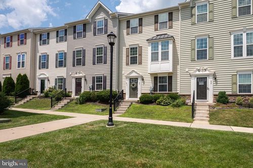641 Washington Sq, SPRING CITY, PA, 19475-1543 | Card Image