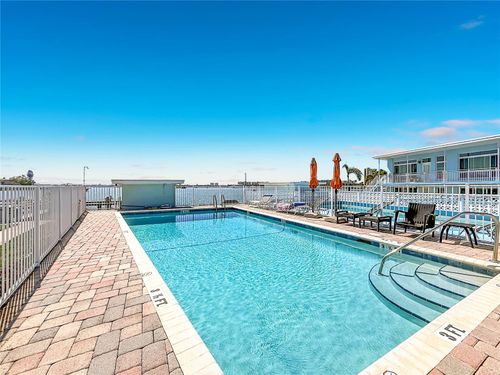 apt-5-1840 Shore Dr S, SOUTH PASADENA, FL, 33707-4608 | Card Image