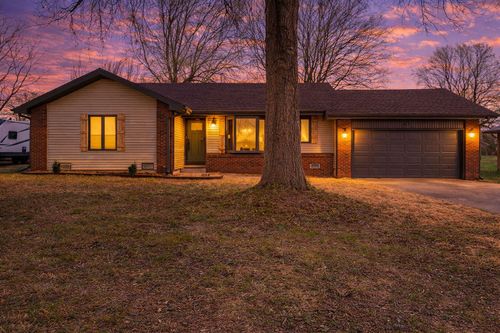 3643 W State Street, Springfield, MO, 65802 | Card Image