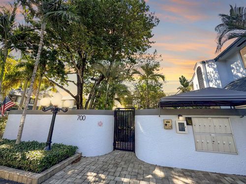 g-700 Se 14th St, Fort Lauderdale, FL, 33316-2082 | Card Image