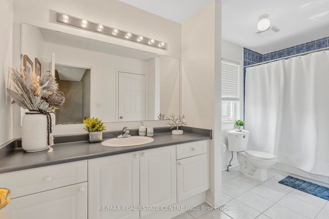 12 Sentimental Way, House attached with 3 bedrooms, 2 bathrooms and 1 parking in Brampton ON | Image 20