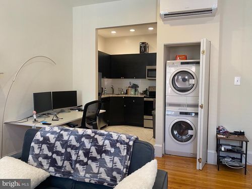 apt-2f-311 S 12th St, PHILADELPHIA, PA, 19107-5936 | Card Image