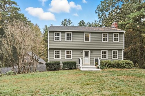 7 Romans Rd, Windham, NH, 03087-1768 | Card Image