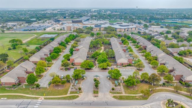 33 Verde Ranch Loop, Townhouse with 3 bedrooms, 3 bathrooms and 2 parking in Leander TX | Image 24