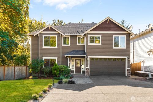 1701 Queen Ct Ne, Renton, WA, 98056-3393 | Card Image