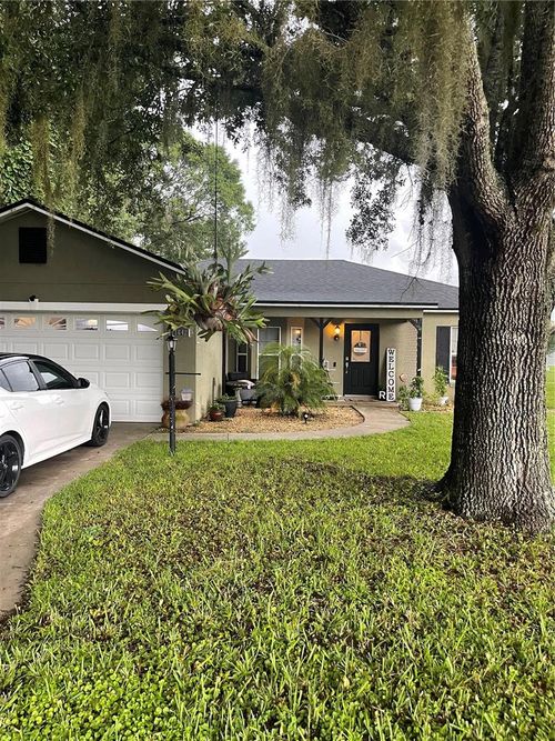11642 Lake Dr, LEESBURG, FL, 34788-4248 | Card Image