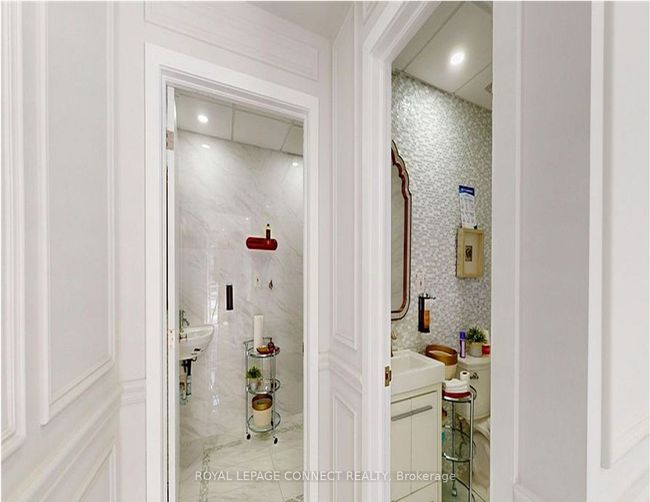 1-AND-13A - 10 Cox Blvd, Home with 0 bedrooms, 2 bathrooms and 2 parking in Markham ON | Image 7