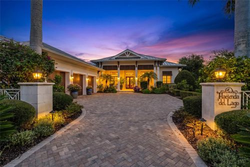 16023 Topsail Ter, LAKEWOOD RANCH, FL, 34202-5649 | Card Image