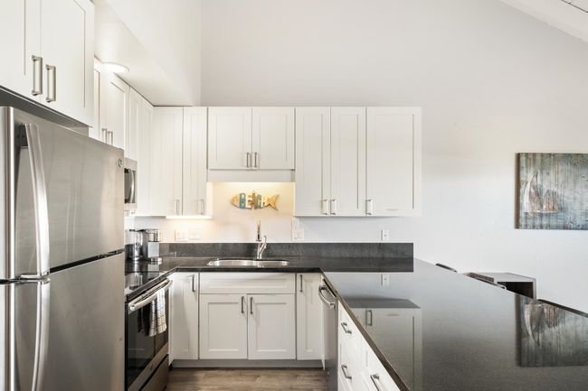 Kitchen | Image 4