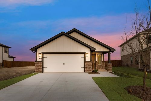 1444 Twin Forks Drive, Saginaw, TX, 76131 | Card Image