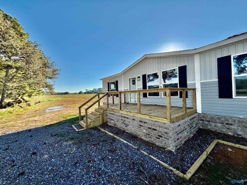 824 County Road 25, Crossville, AL, 35962-3758 | Card Image