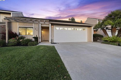 236 Tomas Way, Pleasanton, CA, 94566-7658 | Card Image