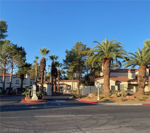 321-2975 Bluegrass Ln, Henderson, NV, 89074-2856 | Card Image