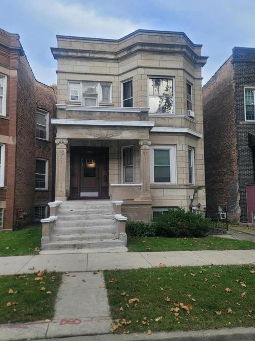 6137 S Rhodes Avenue, Chicago, IL, 60637 | Card Image