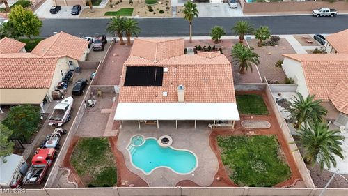 7530 Demona Dr, Las Vegas, NV, 89123-1432 | Card Image