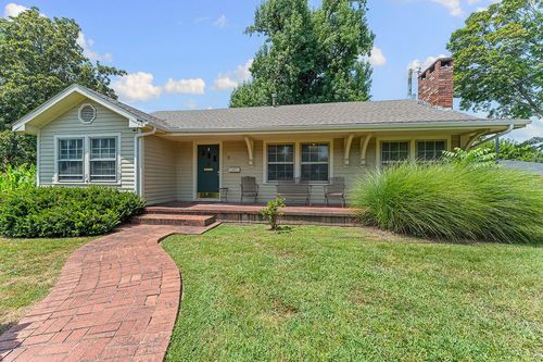 607 Jefferson St, Bentonville, AR, 72712-5138 | Card Image