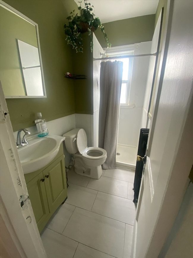 APT-5 - 119 Atlantic Ave, Condo with 2 bedrooms, 1 bathrooms and null parking in Revere MA | Image 6