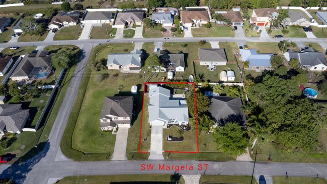 3582 Sw Margela St, House other with 3 bedrooms, 3 bathrooms and null parking in Port St Lucie FL | Image 49
