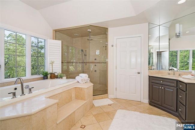 17 Windham Pl, House other with 6 bedrooms, 6 bathrooms and null parking in Glen Rock NJ | Image 27