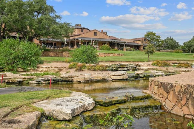 Clubhouse | Image 36